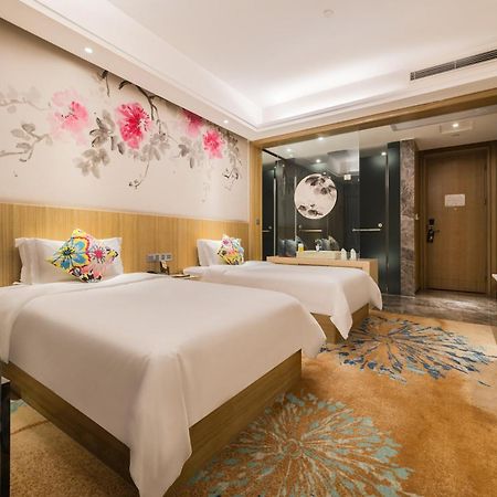 Paco Hotel Tаojin Metro Guangzhou - Free Shuttle Bus For Centen Fair Kültér fotó