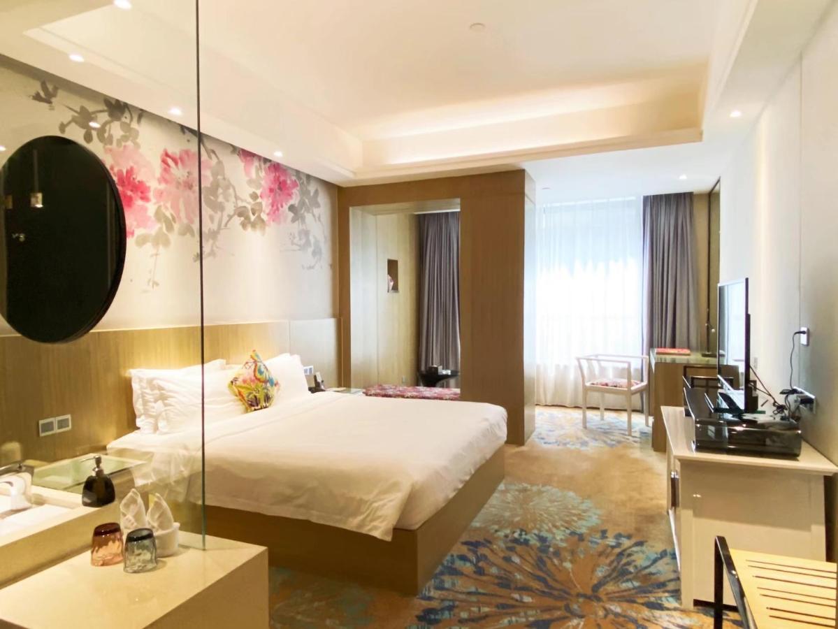 Paco Hotel Tаojin Metro Guangzhou - Free Shuttle Bus For Centen Fair Kültér fotó