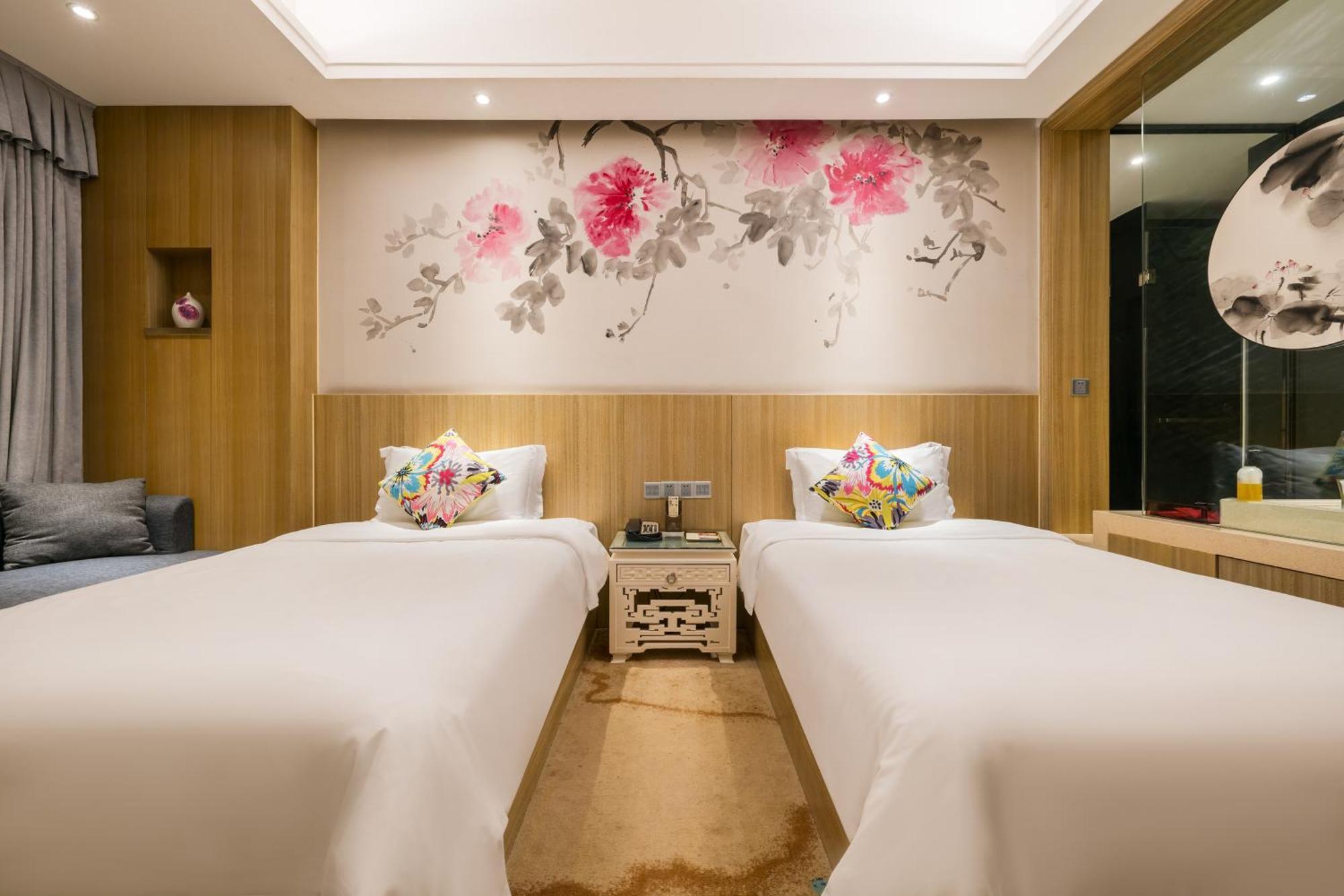 Paco Hotel Tаojin Metro Guangzhou - Free Shuttle Bus For Centen Fair Kültér fotó