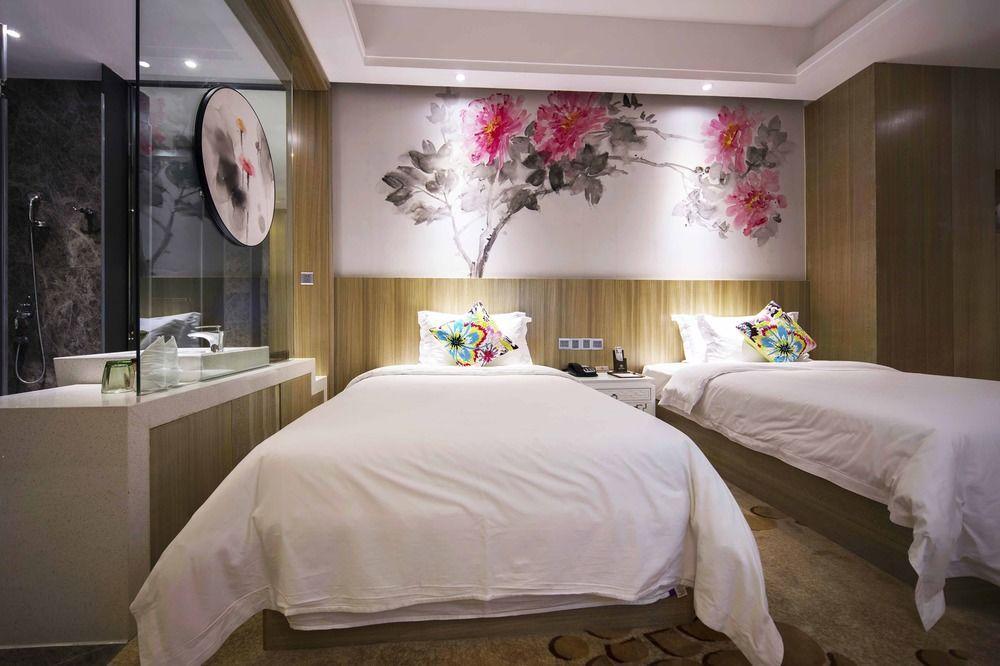 Paco Hotel Tаojin Metro Guangzhou - Free Shuttle Bus For Centen Fair Kültér fotó