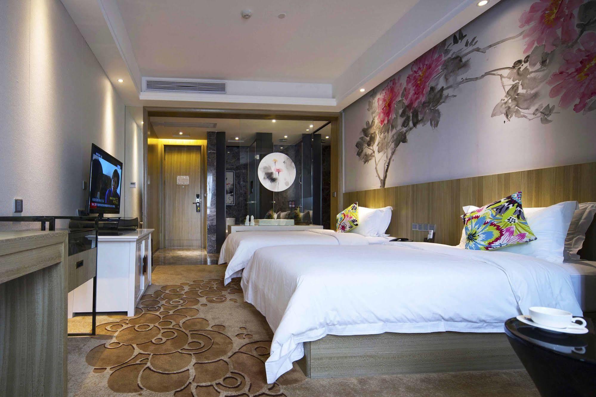 Paco Hotel Tаojin Metro Guangzhou - Free Shuttle Bus For Centen Fair Kültér fotó